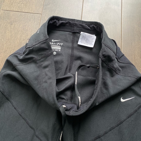 Nike dri fit cropped leggings - Picture 3 of 9